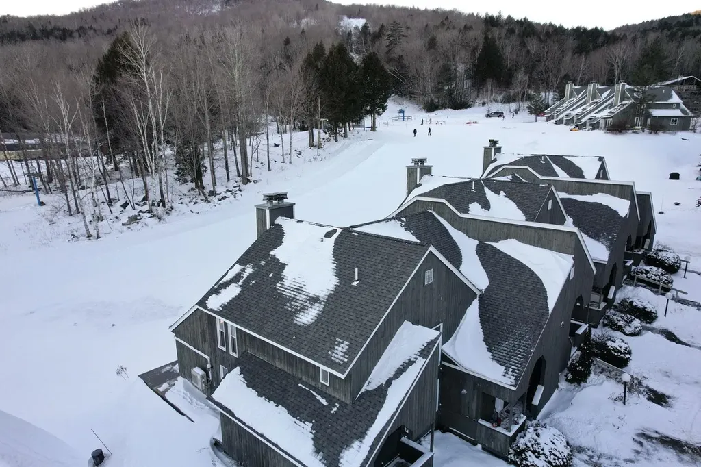 43 Tenney Brook Road Plymouth NH 03264