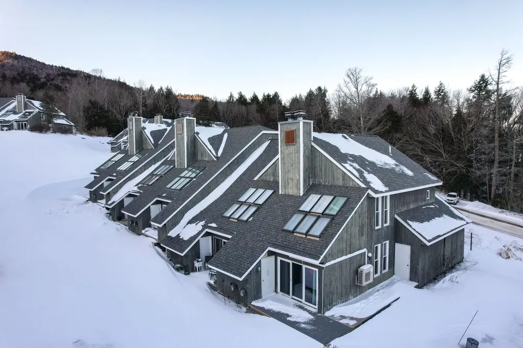 43 Tenney Brook Road Plymouth NH 03264