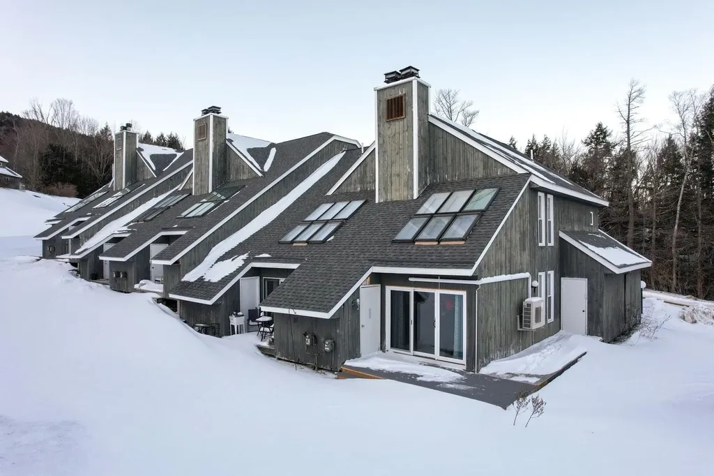 43 Tenney Brook Road Plymouth NH 03264