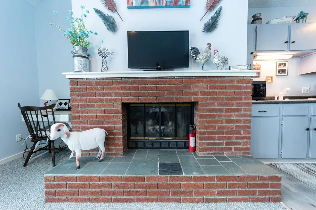 43 Tenney Brook Road Plymouth NH 03264