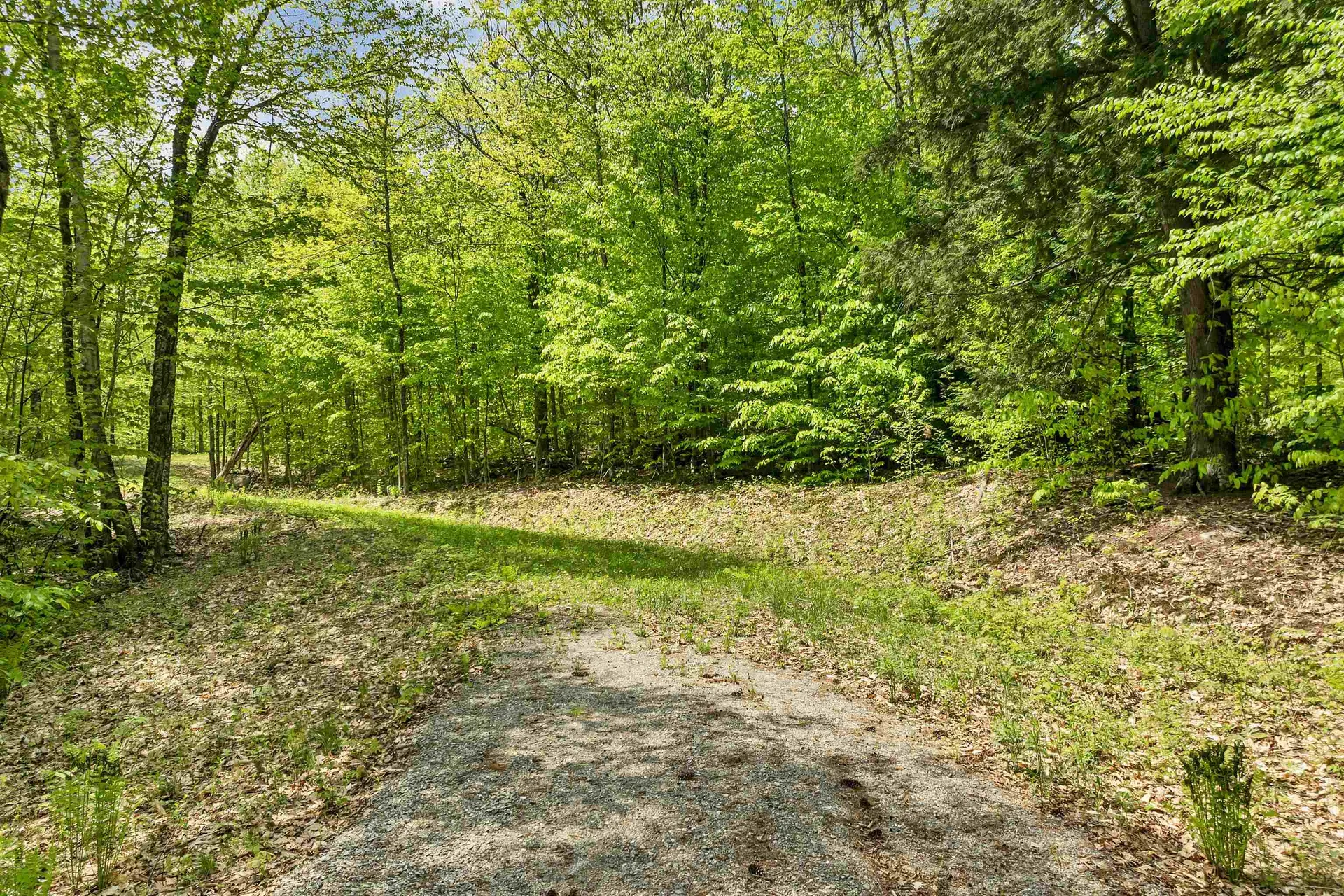 Mountain Road Sanbornton NH 03269