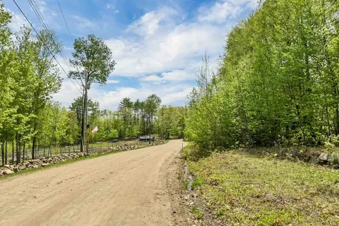 Mountain Road Sanbornton NH 03269
