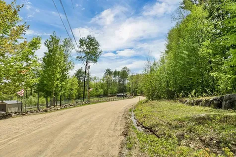 Mountain Road Sanbornton NH 03269