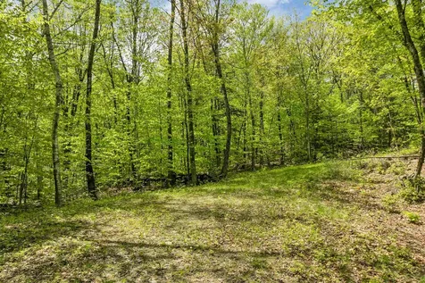 Mountain Road Sanbornton NH 03269