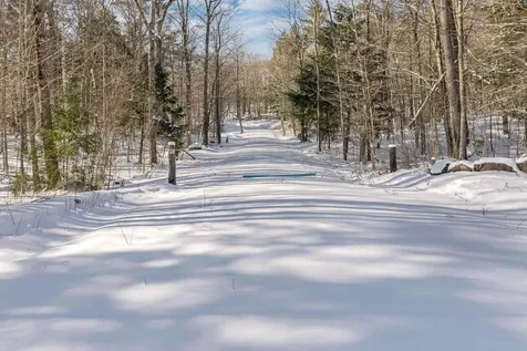 Mountain Road Sanbornton NH 03269