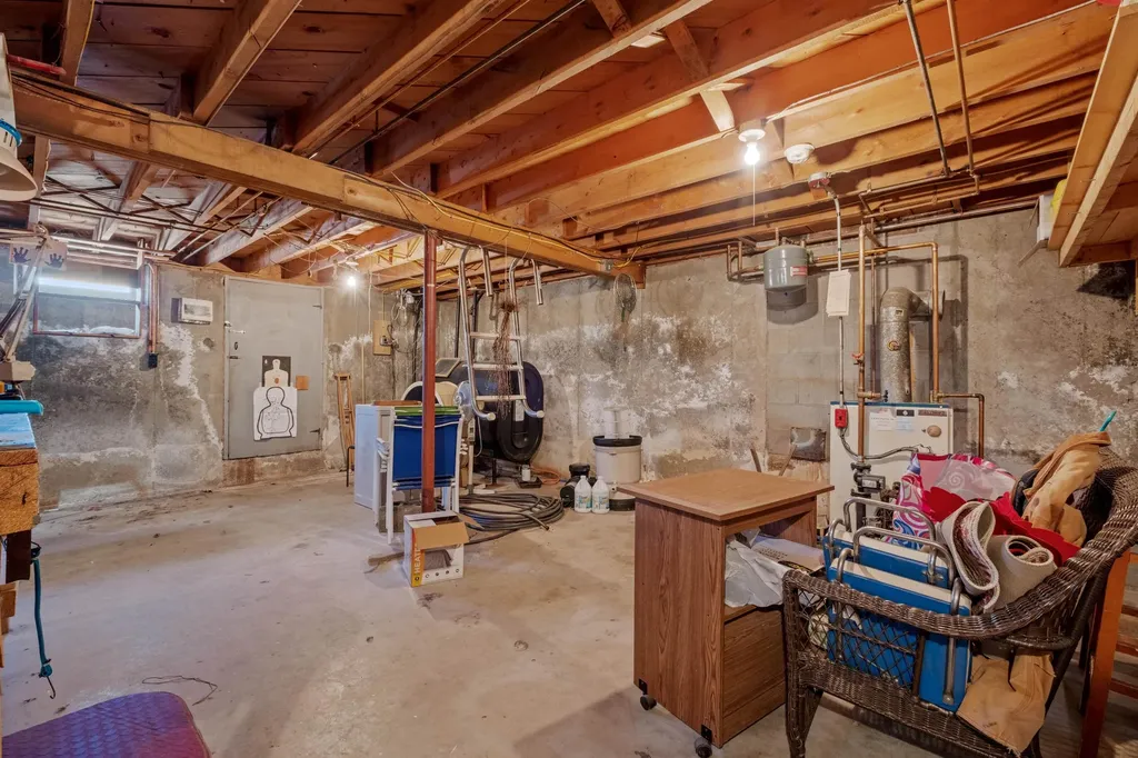 4 Frances Street Franklin NH 03235
