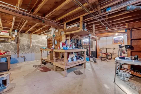 4 Frances Street Franklin NH 03235