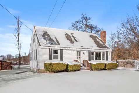 4 Frances Street Franklin NH 03235