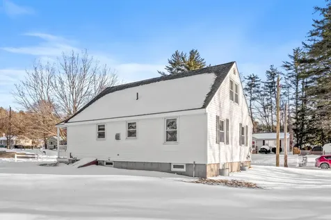 4 Frances Street Franklin NH 03235
