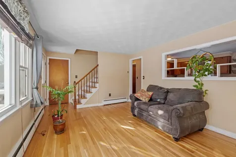 4 Frances Street Franklin NH 03235