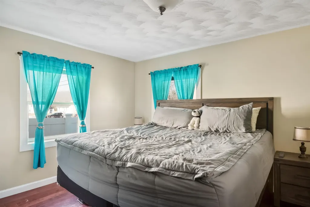 110 South Main Street Seabrook NH 03874