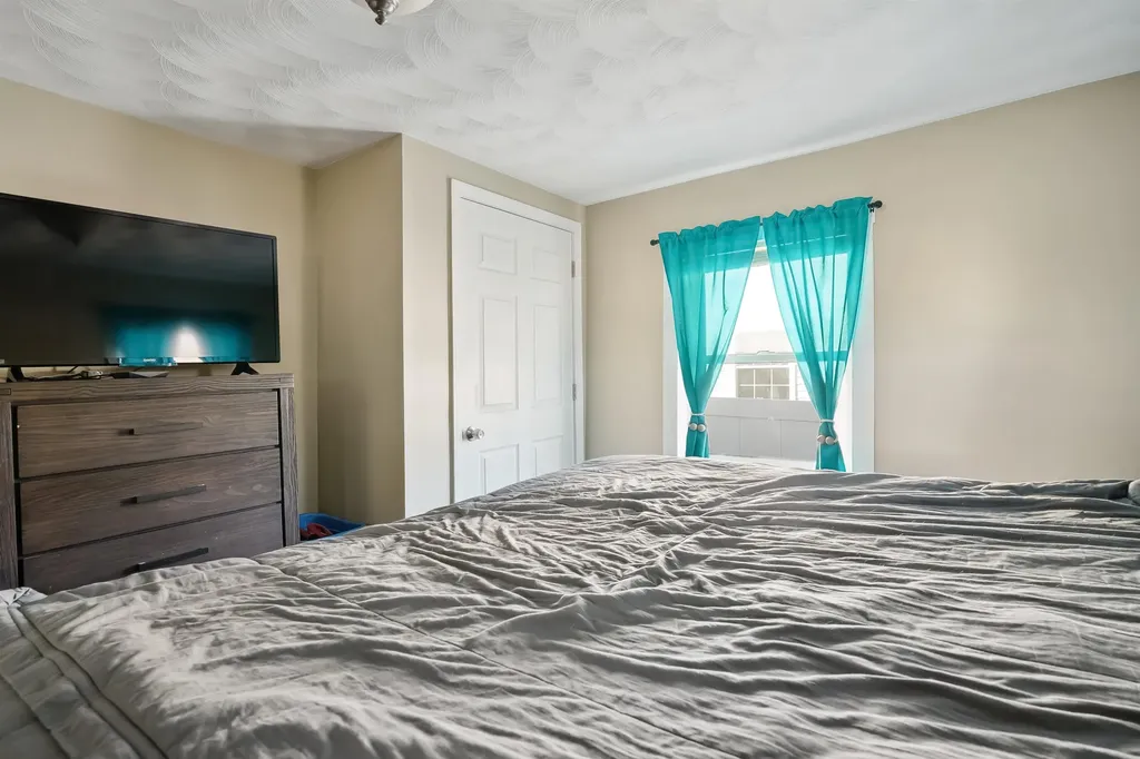 110 South Main Street Seabrook NH 03874