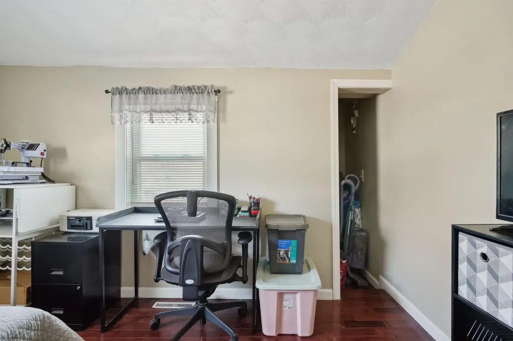 110 South Main Street Seabrook NH 03874