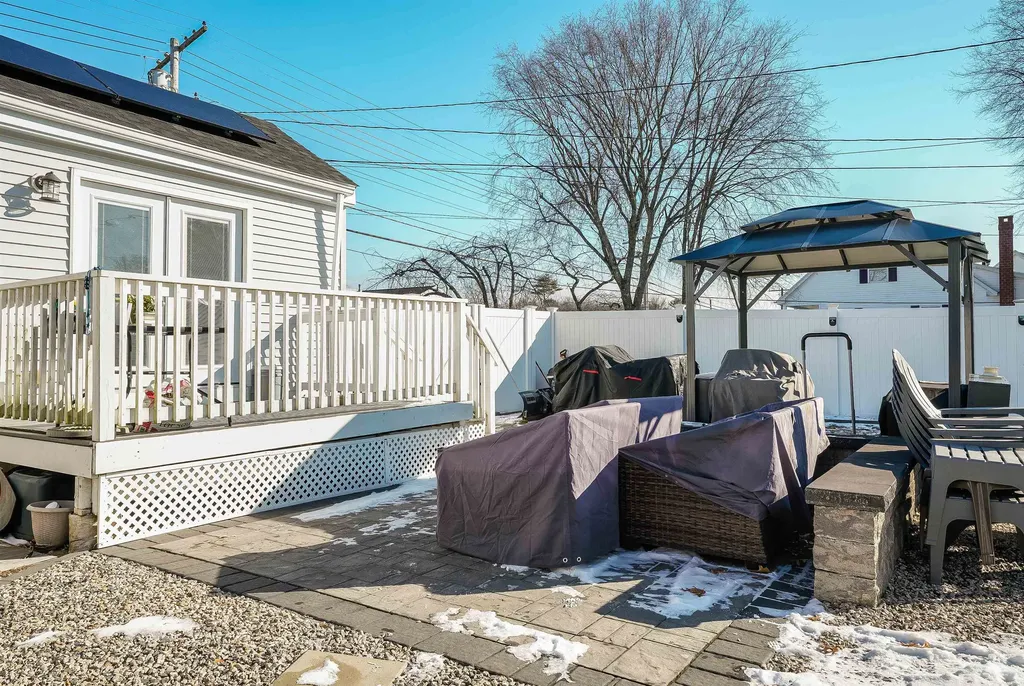 110 South Main Street Seabrook NH 03874