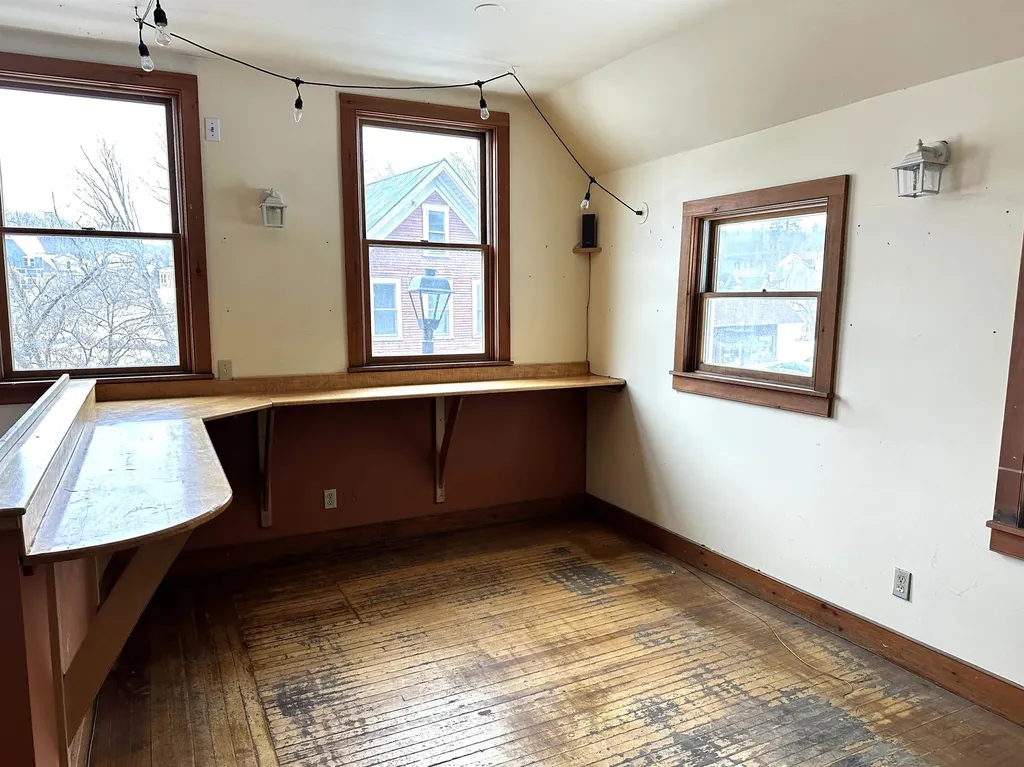 39 South Main Street Hardwick VT 05843