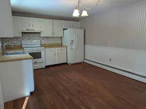 13 Maylane Drive Salem NH 03079