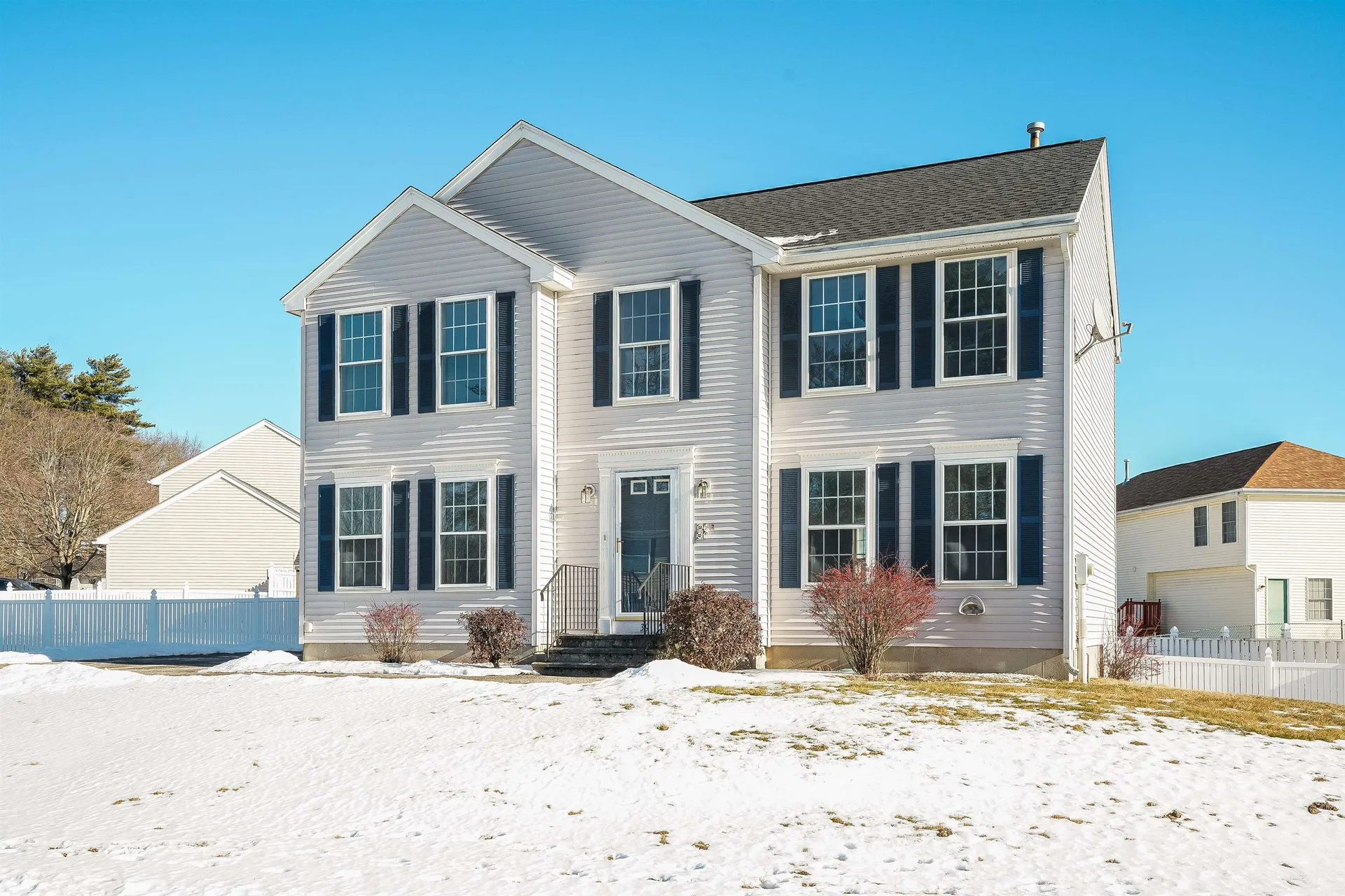 39 Ashley Drive Manchester NH 03109