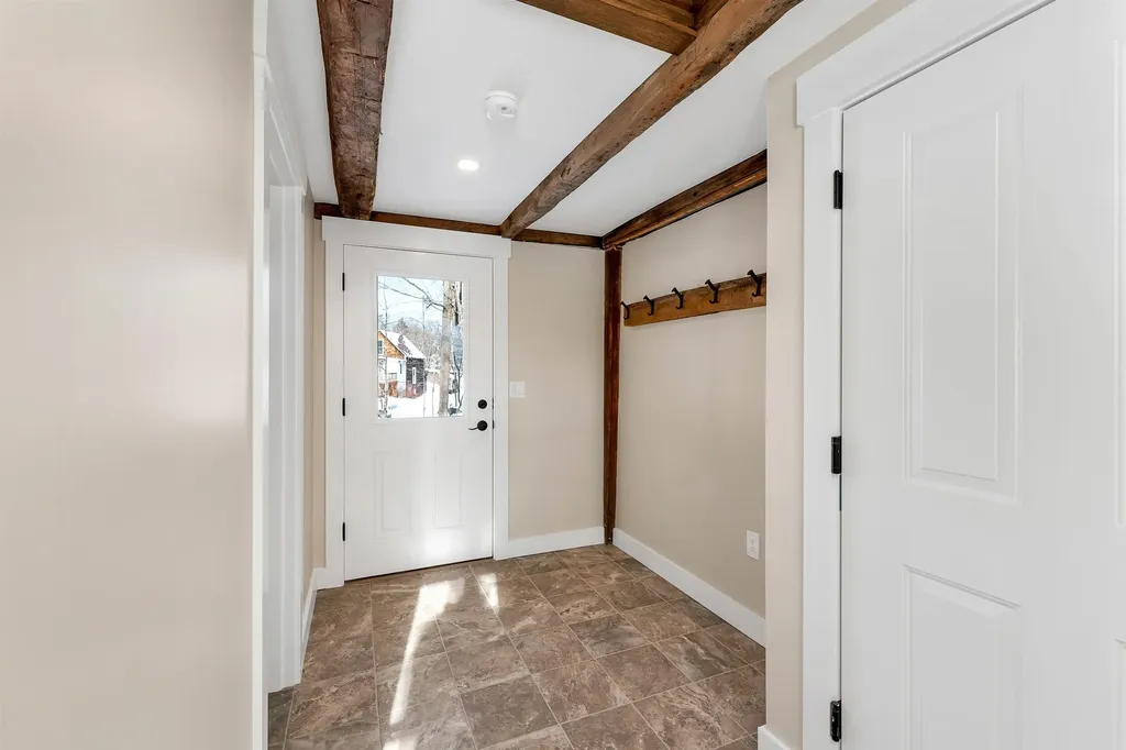 95 Plymouth Street Meredith NH 03253