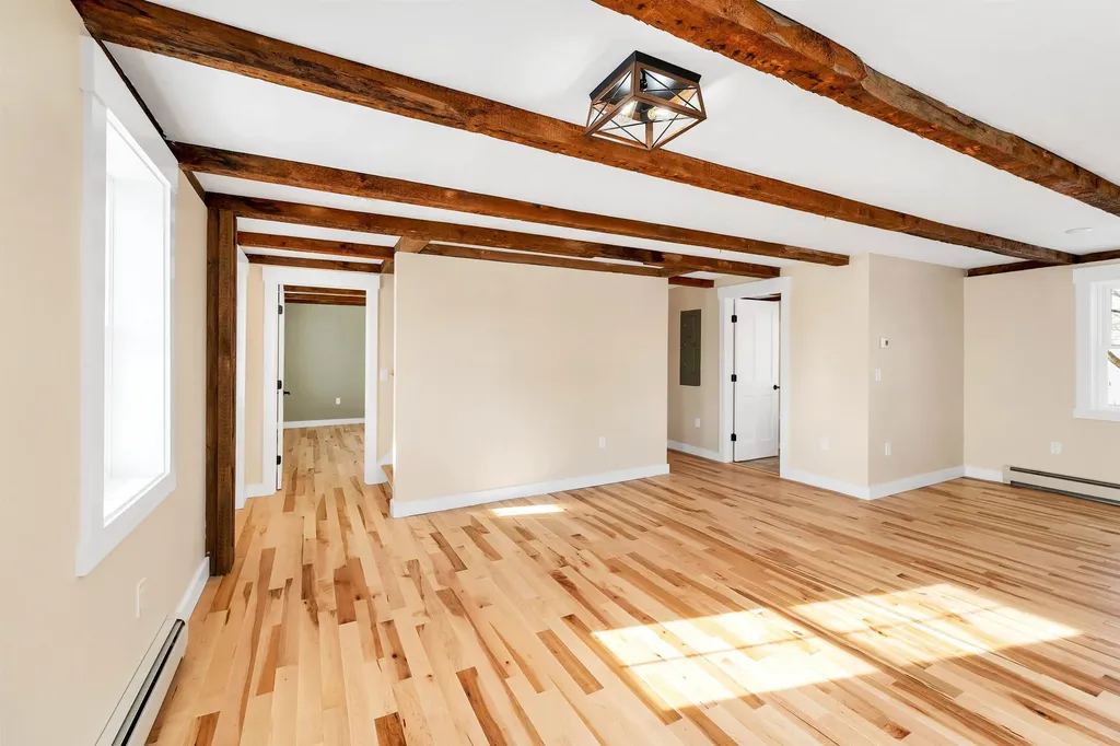 95 Plymouth Street Meredith NH 03253