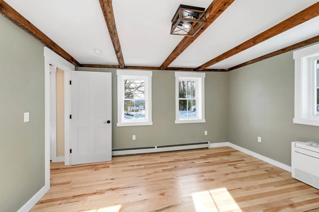 95 Plymouth Street Meredith NH 03253