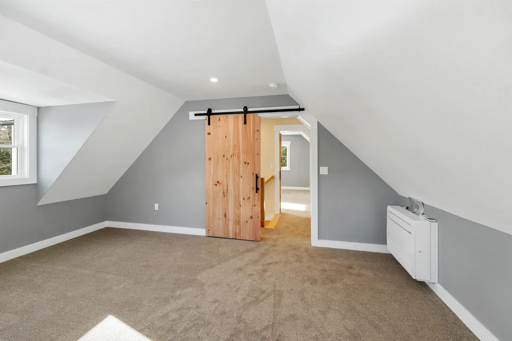 95 Plymouth Street Meredith NH 03253