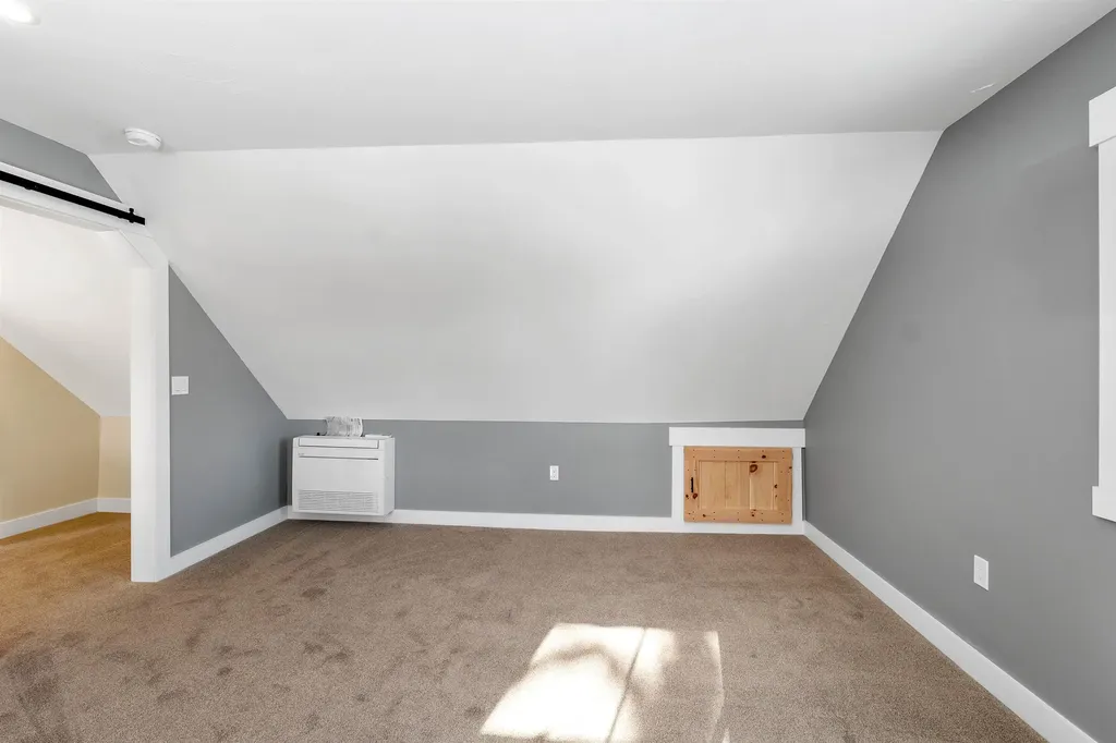 95 Plymouth Street Meredith NH 03253