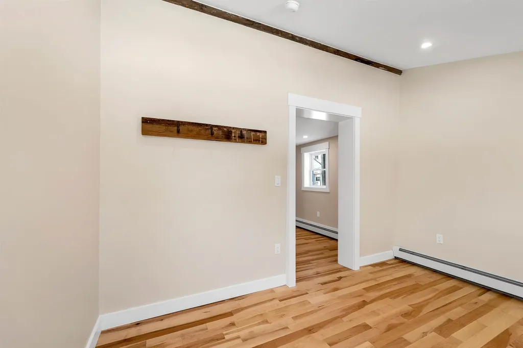 95 Plymouth Street Meredith NH 03253