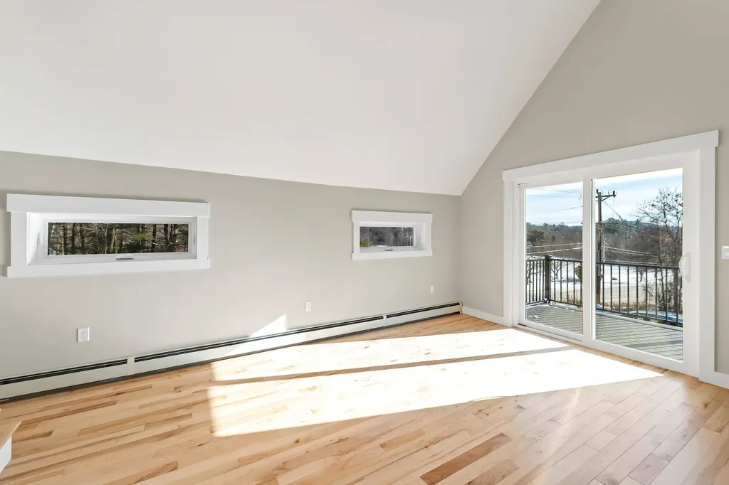 95 Plymouth Street Meredith NH 03253