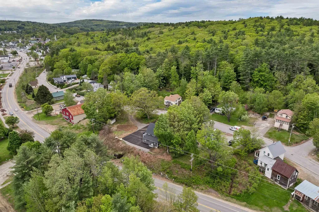 95 Plymouth Street Meredith NH 03253