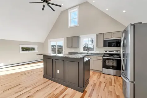 95 Plymouth Street Meredith NH 03253