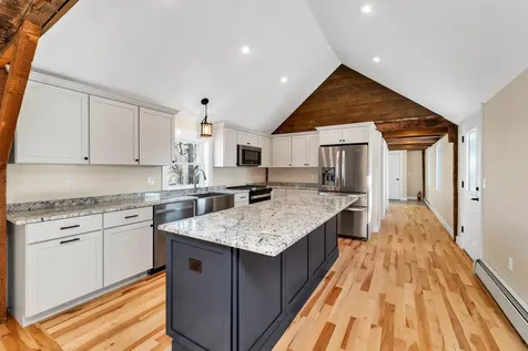 95 Plymouth Street Meredith NH 03253