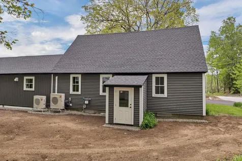 95 Plymouth Street Meredith NH 03253