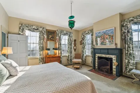 10 Bischoff Lane Hartland VT 05048