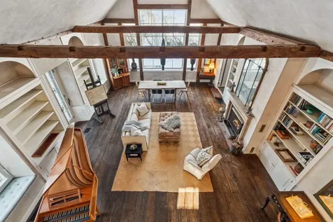 10 Bischoff Lane Hartland VT 05048