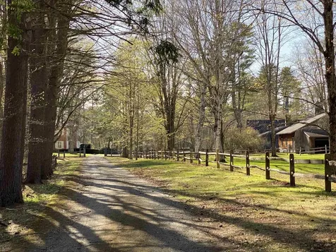 10 Bischoff Lane Hartland VT 05048