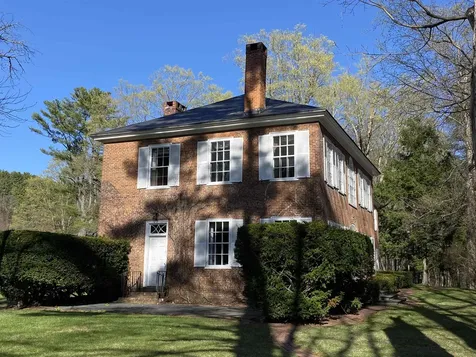 10 Bischoff Lane Hartland VT 05048