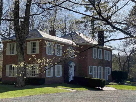 10 Bischoff Lane Hartland VT 05048