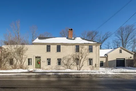 84 Main Street Francestown NH 03043