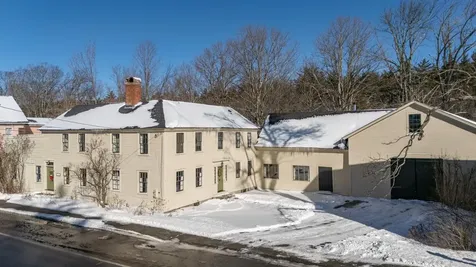 84 Main Street Francestown NH 03043