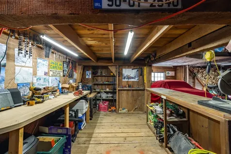 84 Main Street Francestown NH 03043