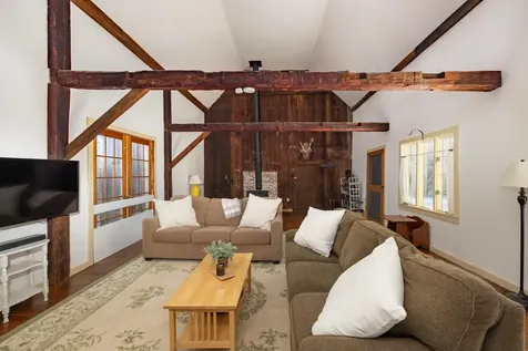 84 Main Street Francestown NH 03043