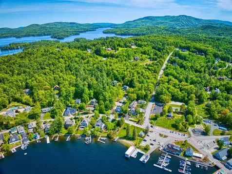 21/23 Burkehaven Hill Road Sunapee NH 03782