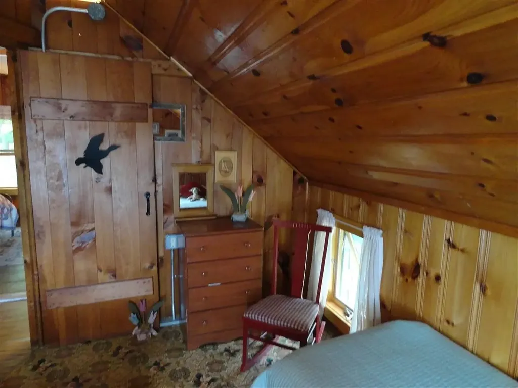 14 Crystal Springs Road Hebron NH 03241