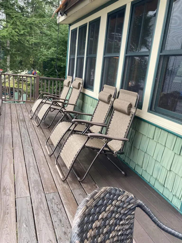 14 Crystal Springs Road Hebron NH 03241