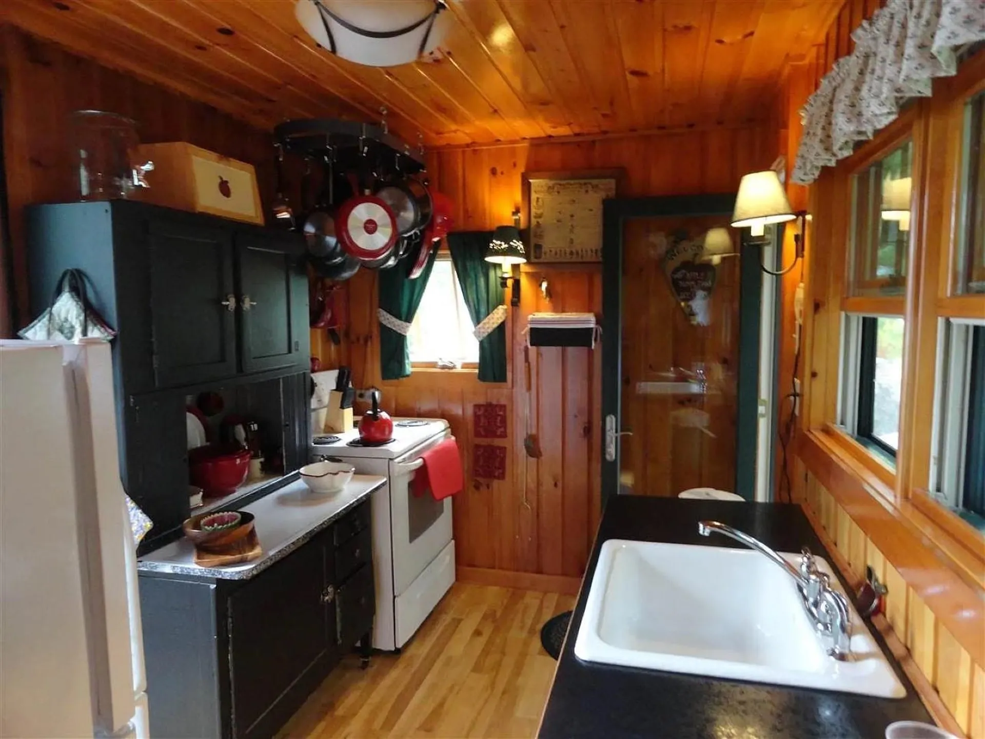 14 Crystal Springs Road Hebron NH 03241