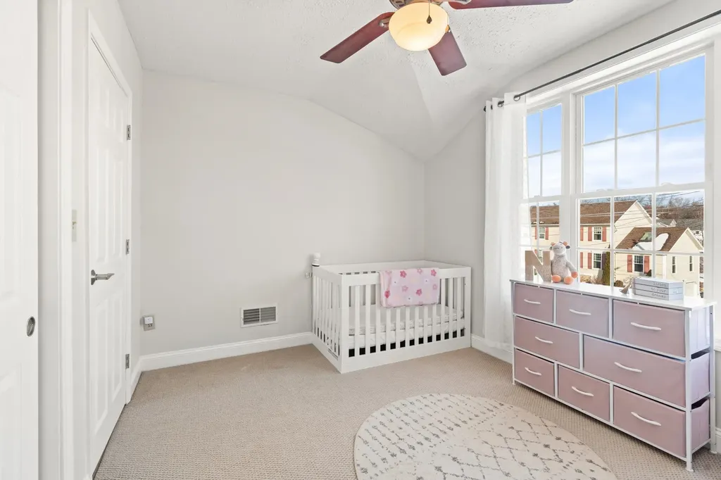 274 Aaron Drive Manchester NH 03109