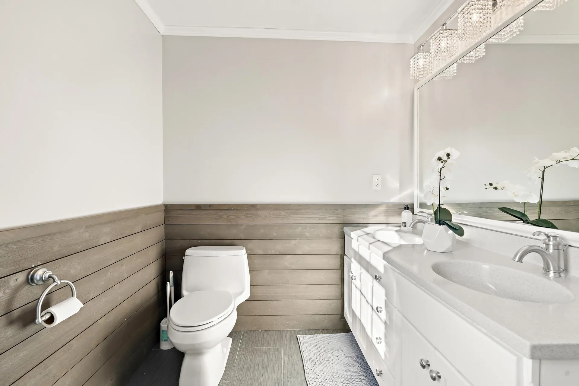 274 Aaron Drive Manchester NH 03109