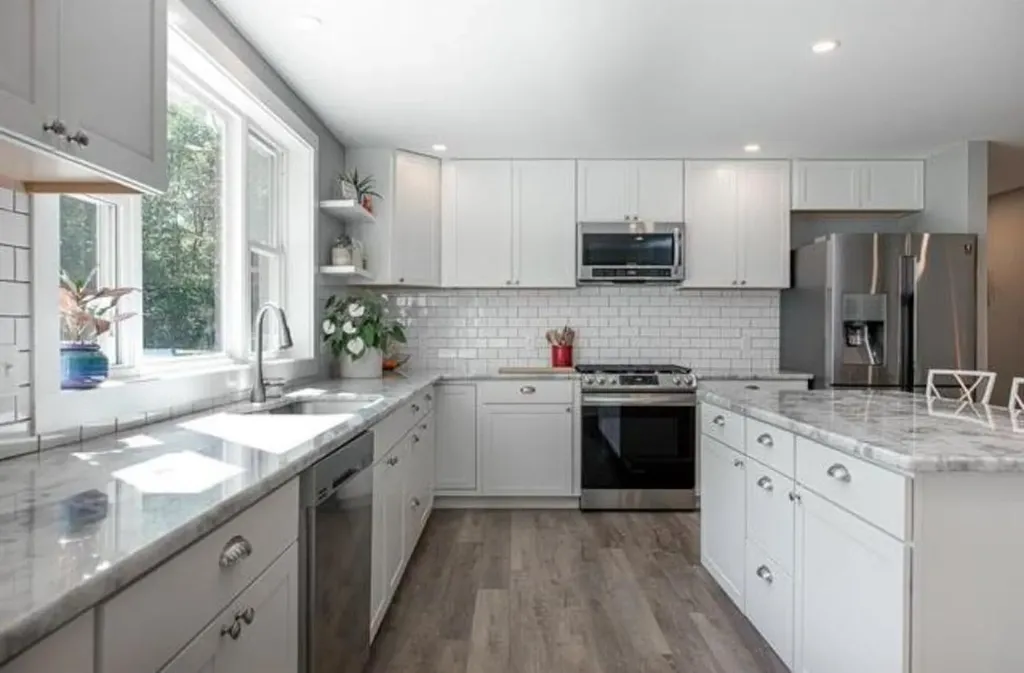 362 Cross Road Rumney NH 03266