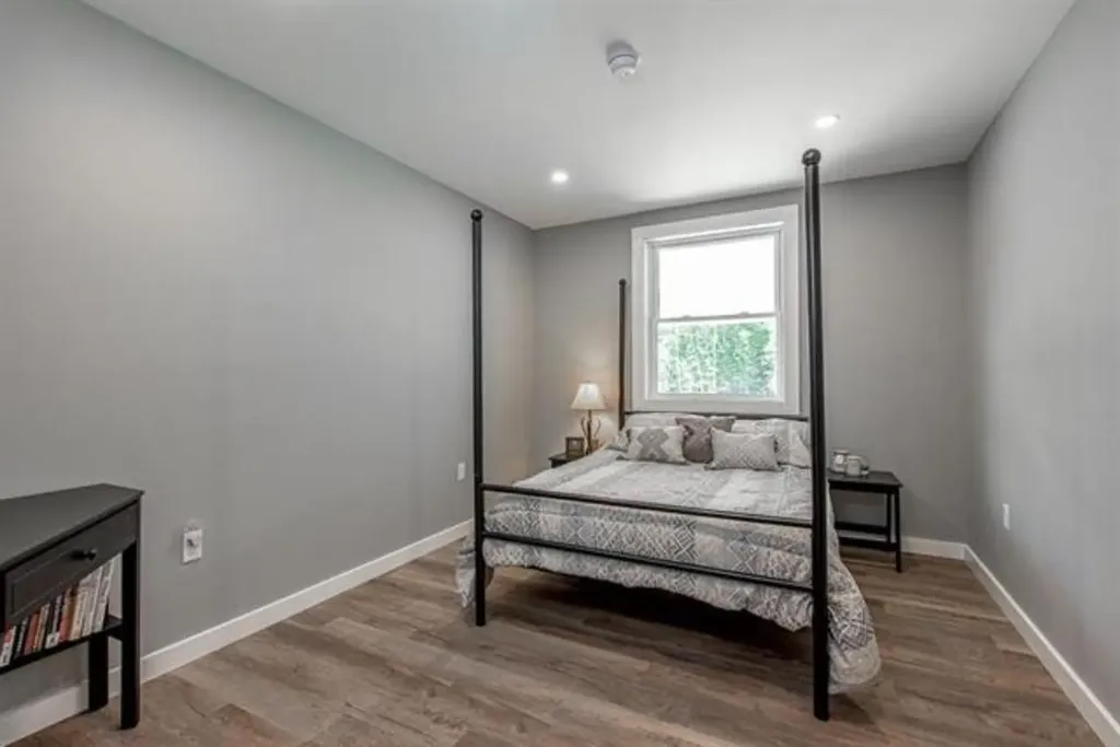 362 Cross Road Rumney NH 03266