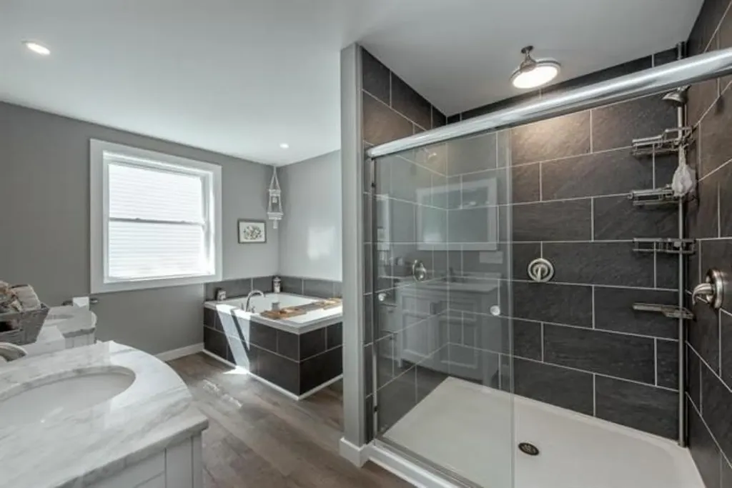 362 Cross Road Rumney NH 03266